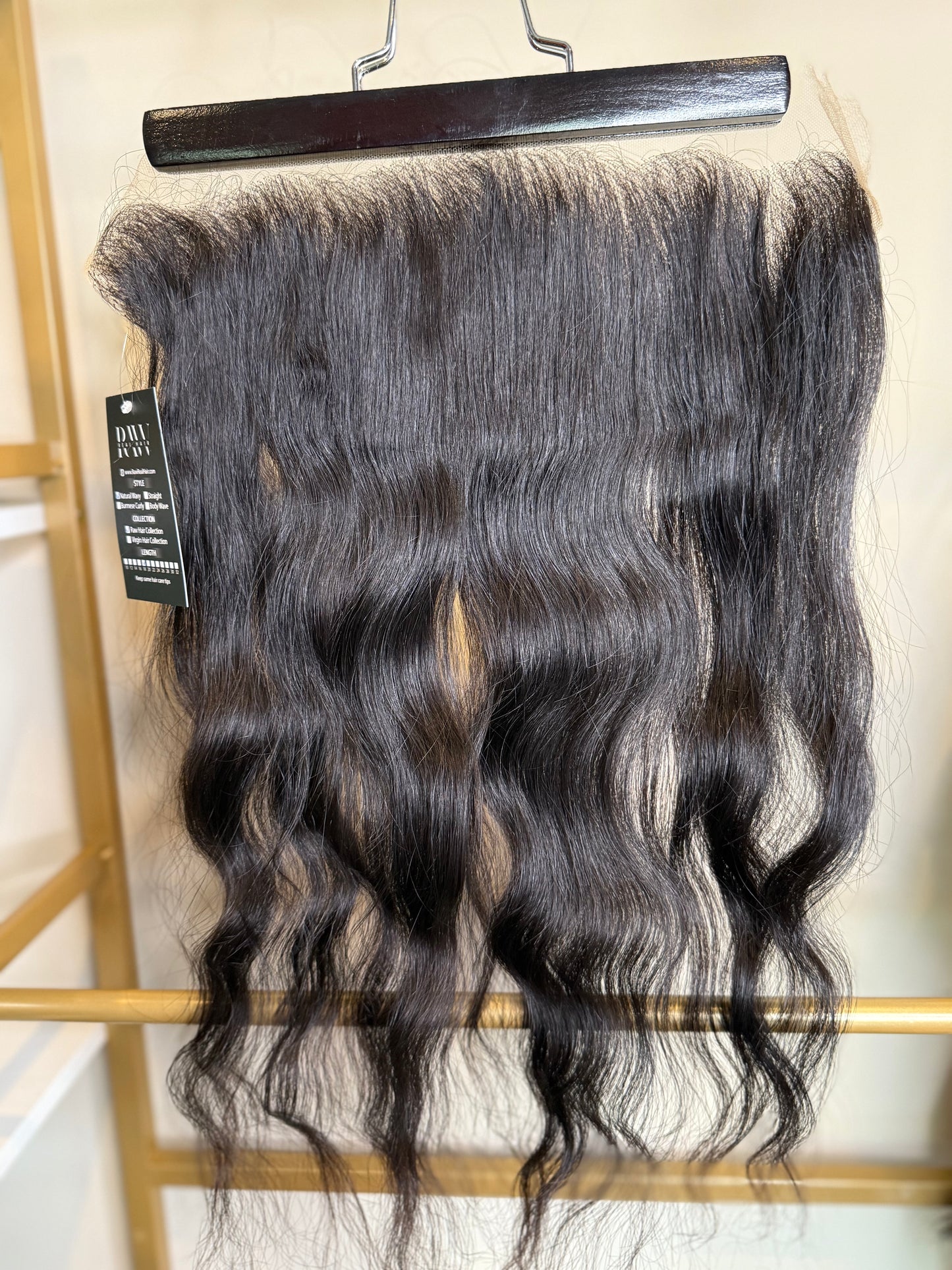 raw_natural_wavy_frontal