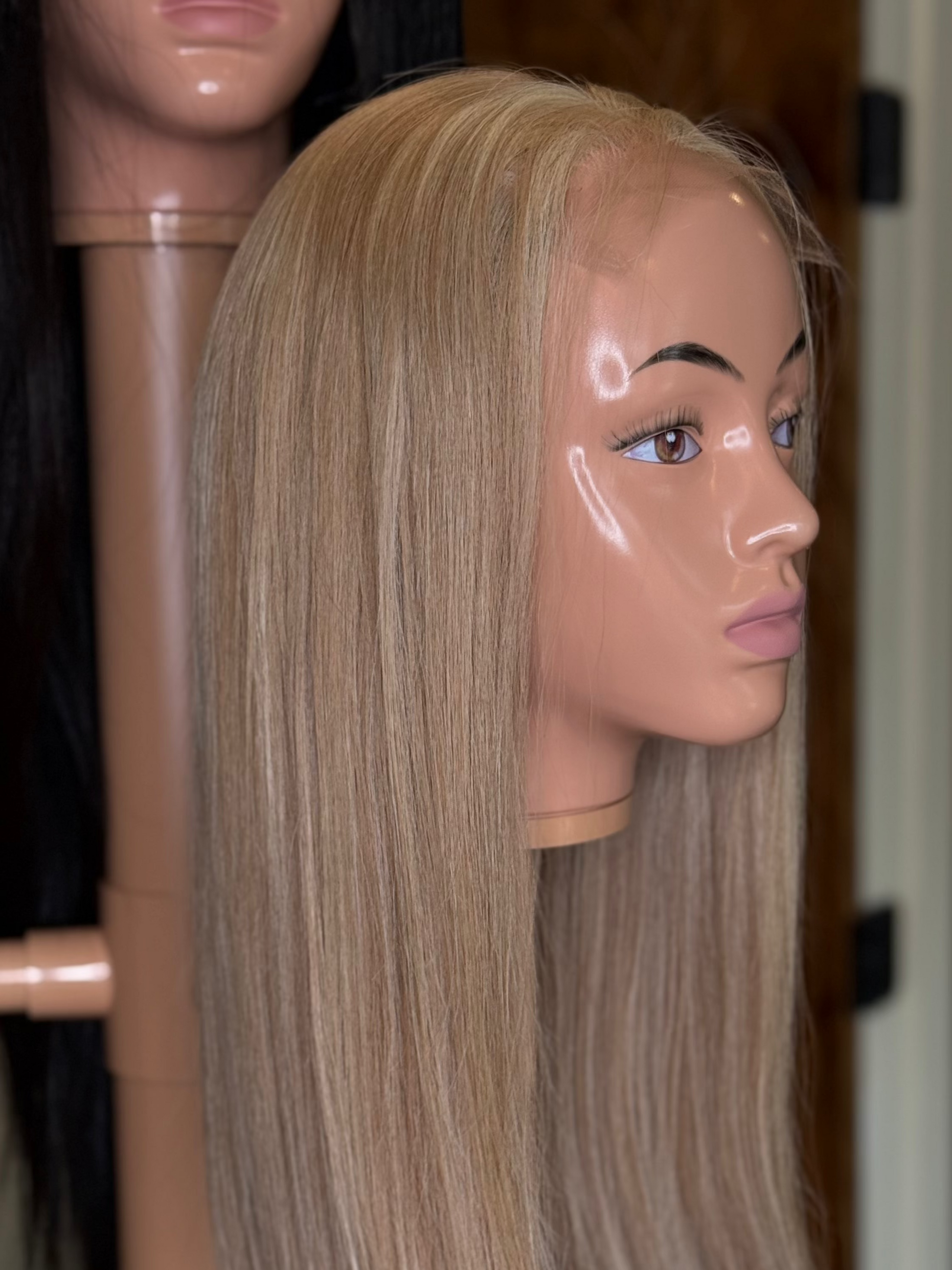b7/60a straight cambodian wig 